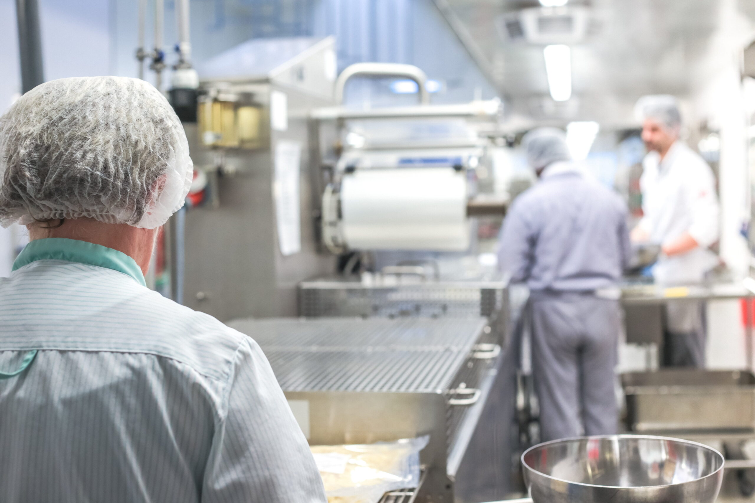Вигорання в HoReCa: Як підтримка команди рятує 25% прибутку